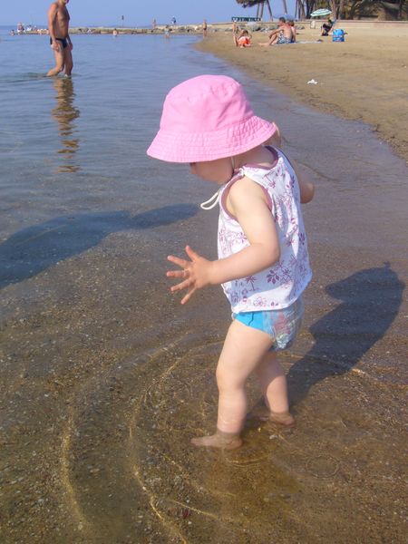 Les conseils de zaza : Bébé à la plage - e-Zabel, blog maman Paris